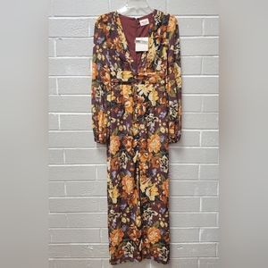 NWT Showpo. dress size 2
